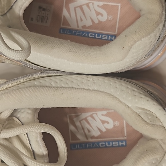 Vans hiking shoes - Picture 5 of 8